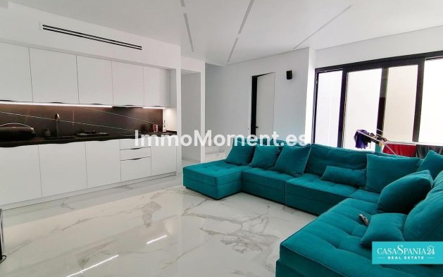 Wiederverkauf - Freistehende Villa - Benidorm - Benidorm Centro