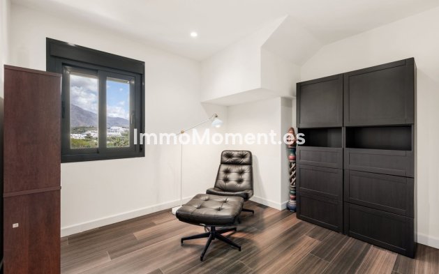 Revente - Appartement - Estepona  - Estepona Centro