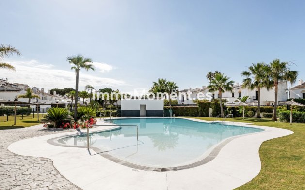 Revente - Appartement - Estepona  - Estepona Centro