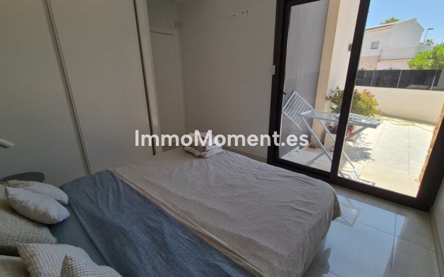 Bestaande woning - Vrijstaande villa - Torrevieja - Torrevieja Centro
