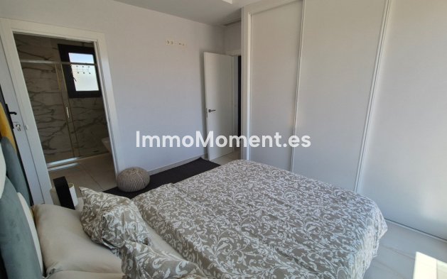 Bestaande woning - Vrijstaande villa - Torrevieja - Torrevieja Centro