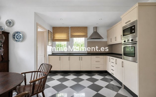 Revente - Villa individuelle - El Paraiso - New Golden Mile