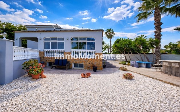 Bestaande woning - Vrijstaande villa - Catral - Catral Centro