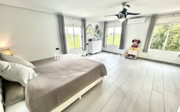 Bestaande woning - Vrijstaande villa - Catral - Catral Centro