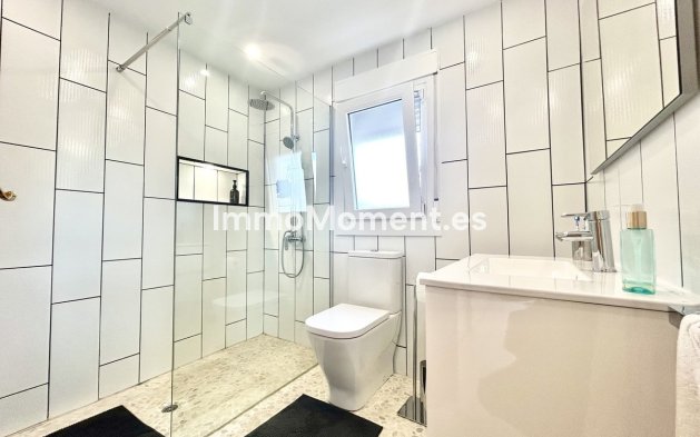 Bestaande woning - Vrijstaande villa - Catral - Catral Centro
