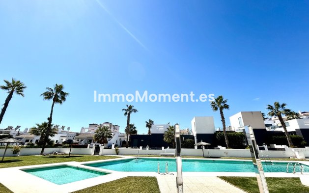 Wiederverkauf - Wohnung - Orihuela - Villamartin