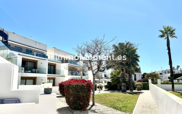 Wiederverkauf - Wohnung - Orihuela - Villamartin