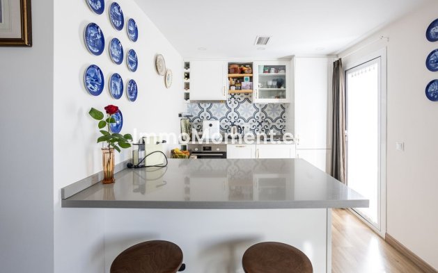 Revente - Appartement - Marbella - Nueva Andalucía
