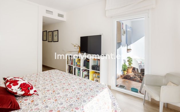 Revente - Appartement - Marbella - Nueva Andalucía