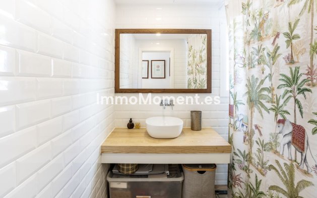 Revente - Appartement - Marbella - Nueva Andalucía