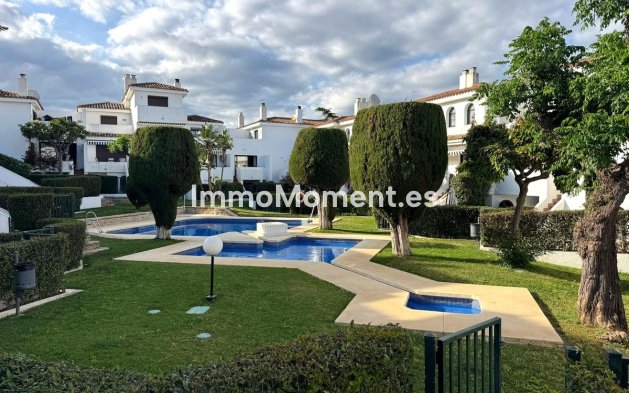 Revente - Maison mitoyenne - Estepona  - New Golden Mile