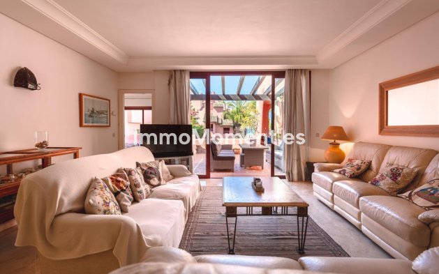 Wiederverkauf - Wohnung - Estepona  - Estepona Centro