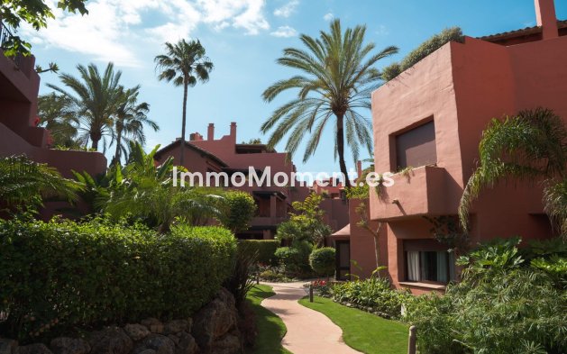 Wiederverkauf - Wohnung - Estepona  - Estepona Centro
