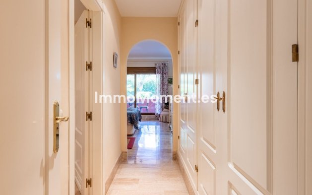 Reventa - Apartamento - Marbella - Guadalmina Baja
