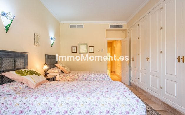 Reventa - Apartamento - Marbella - Guadalmina Baja