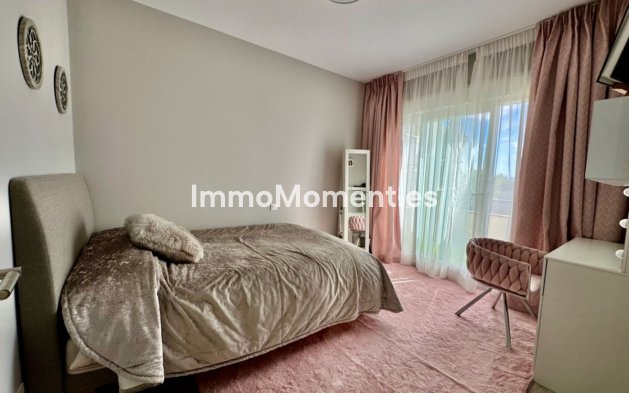 Wiederverkauf - Reihenhaus - Estepona  - Atalaya
