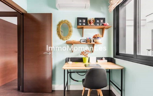 Reventa - Apartamento - Málaga - Málaga Centro