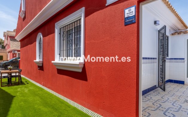 Wiederverkauf - Villa - Orihuela - Villamartin