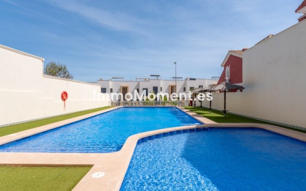 Wiederverkauf - Villa - Orihuela - Villamartin