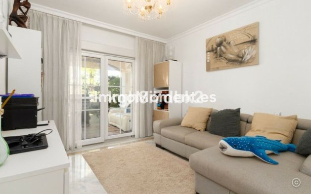 Bestaande woning - Vrijstaande villa - Estepona  - Estepona Centro