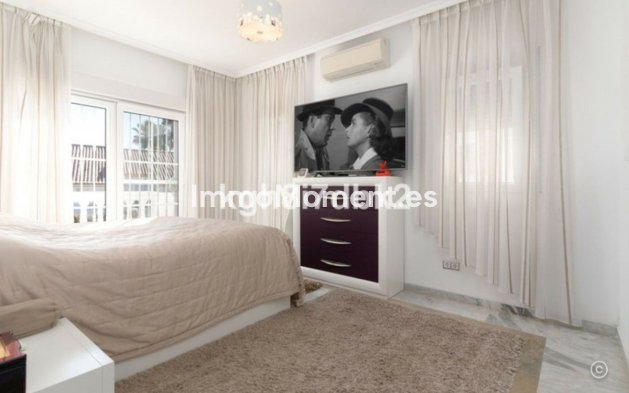 Bestaande woning - Vrijstaande villa - Estepona  - Estepona Centro