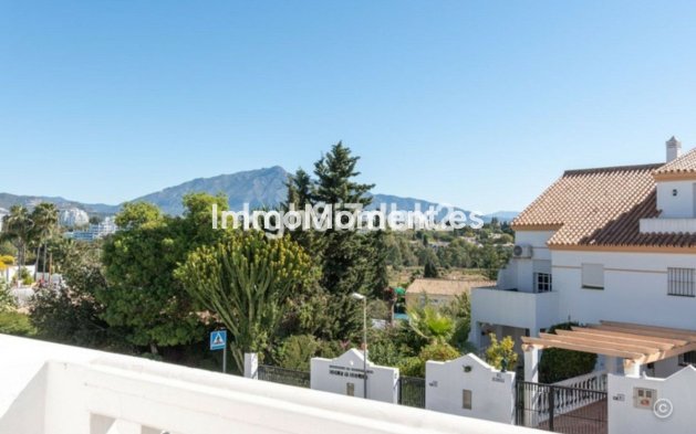 Bestaande woning - Vrijstaande villa - Estepona  - Estepona Centro