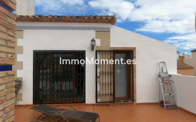 Resale - Detached villa - Algorfa - La Finca Golf