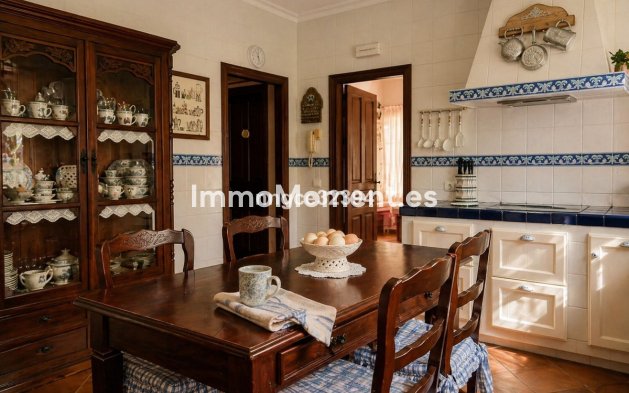Resale - Detached villa - Sotogrande - San Roque