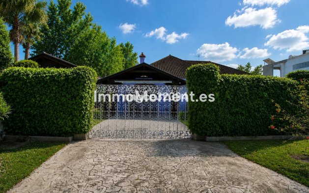 Resale - Detached villa - Sotogrande - San Roque