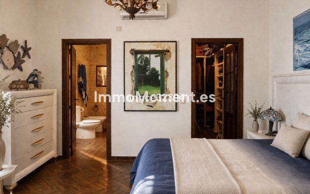 Resale - Detached villa - Sotogrande - San Roque