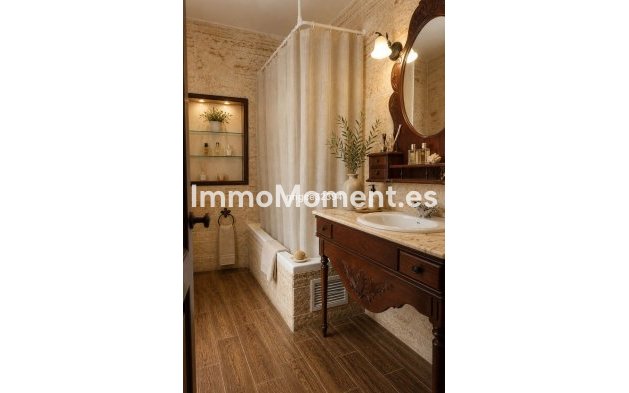 Resale - Detached villa - Sotogrande - San Roque