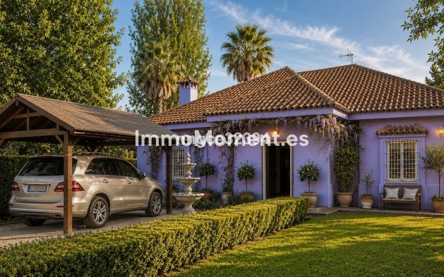 Resale - Detached villa - Sotogrande - San Roque