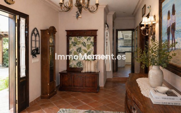 Resale - Detached villa - Sotogrande - San Roque