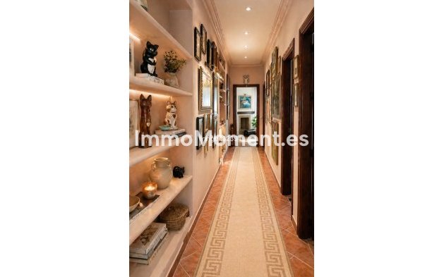 Resale - Detached villa - Sotogrande - San Roque