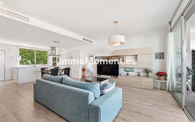 Revente - Maison mitoyenne - Estepona  - Cancelada