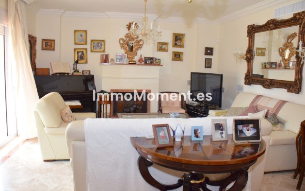 Bestaande woning - Vrijstaande villa - Marbella - Santa Clara