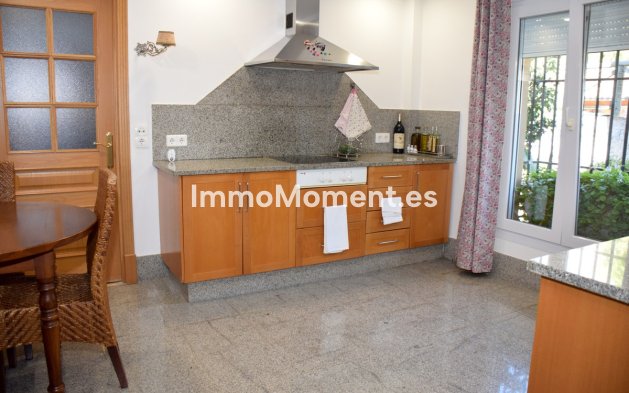 Bestaande woning - Vrijstaande villa - Marbella - Santa Clara
