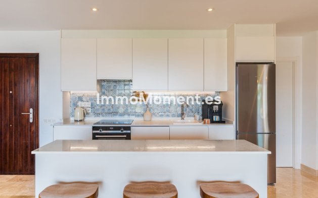 Reventa - Apartamento - Benahavís - Benahavís Centro