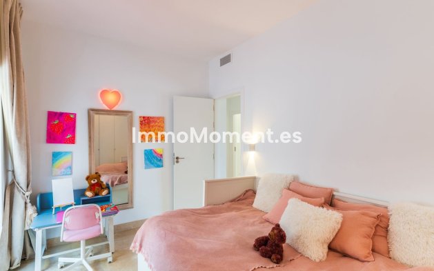 Reventa - Apartamento - Benahavís - Benahavís Centro