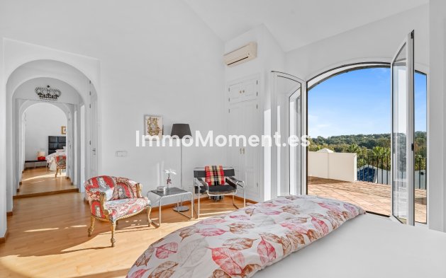 Resale - Detached villa - Sotogrande