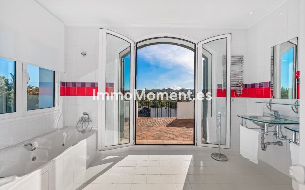 Resale - Detached villa - Sotogrande