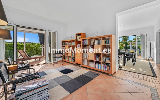 Resale - Detached villa - Sotogrande