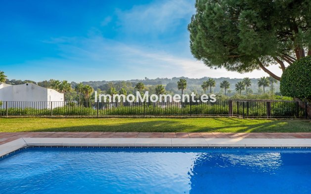 Resale - Detached villa - Sotogrande