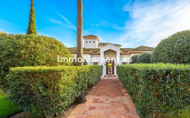 Resale - Detached villa - Sotogrande