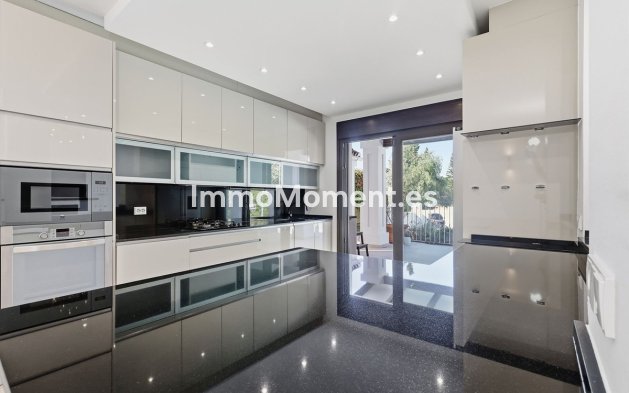 Reventa - Villa independiente - Marbella - El Rosario