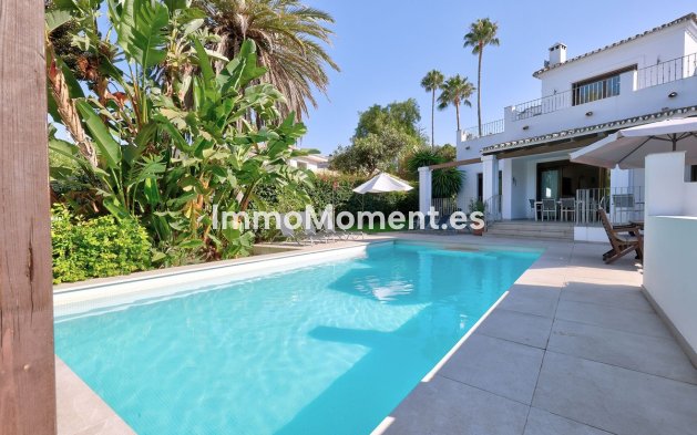 Reventa - Villa independiente - Marbella - El Rosario