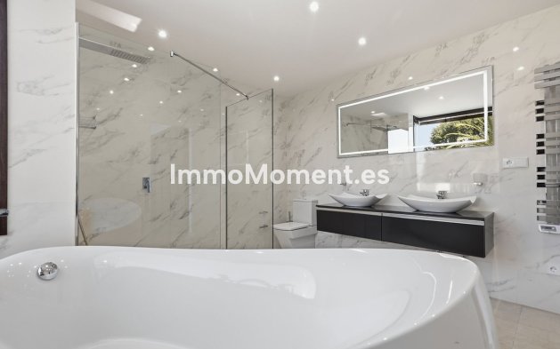 Reventa - Villa independiente - Marbella - El Rosario