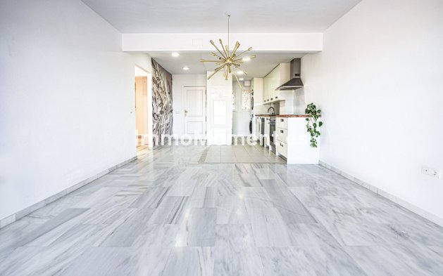 Reventa - Apartamento - Benalmadena - Benalmadena Centro