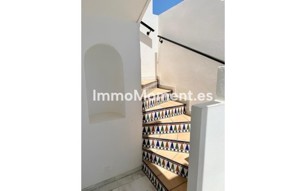 Reventa - Apartamento - Estepona  - Estepona Centro