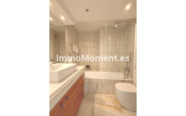 Reventa - Apartamento - Estepona  - Estepona Centro